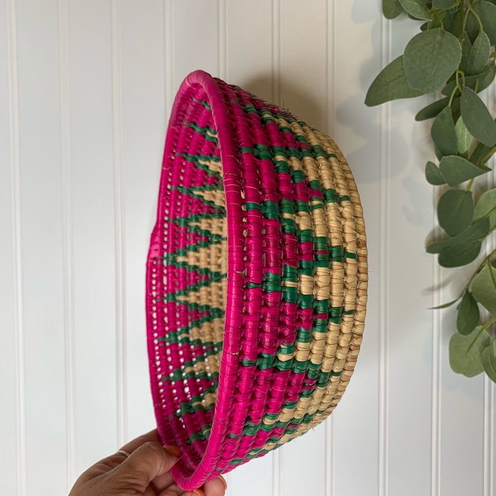 Wall basket - Picture 2 of 2